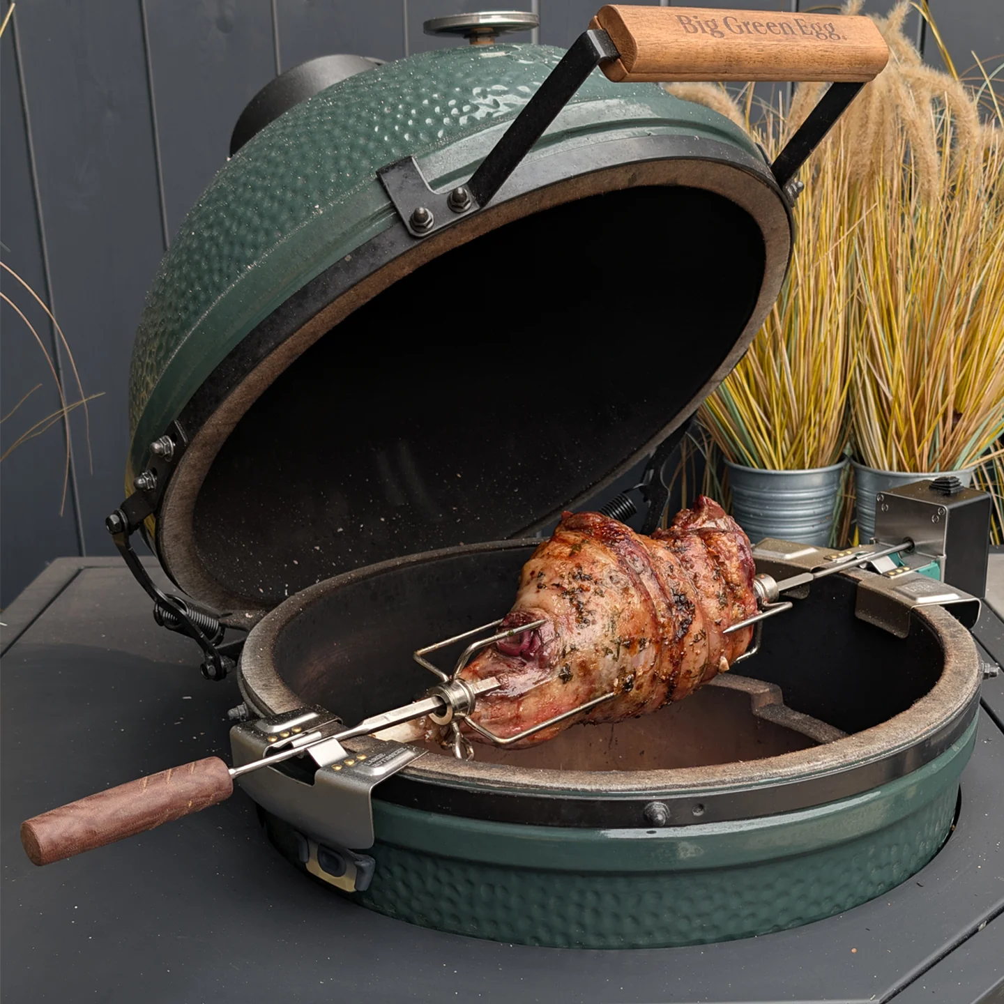 Big Green Egg Rotisserie 2.0 Attachment - Image 4