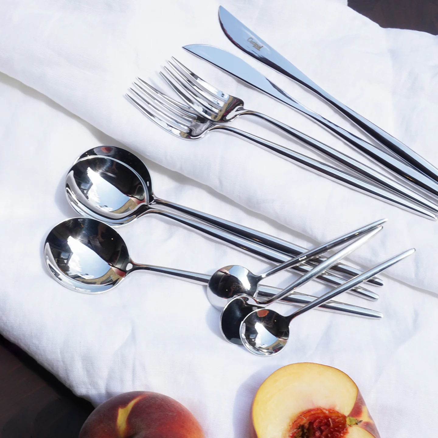 Cutipol Moon 75 Piece Cutlery Set / Polished - Image 3