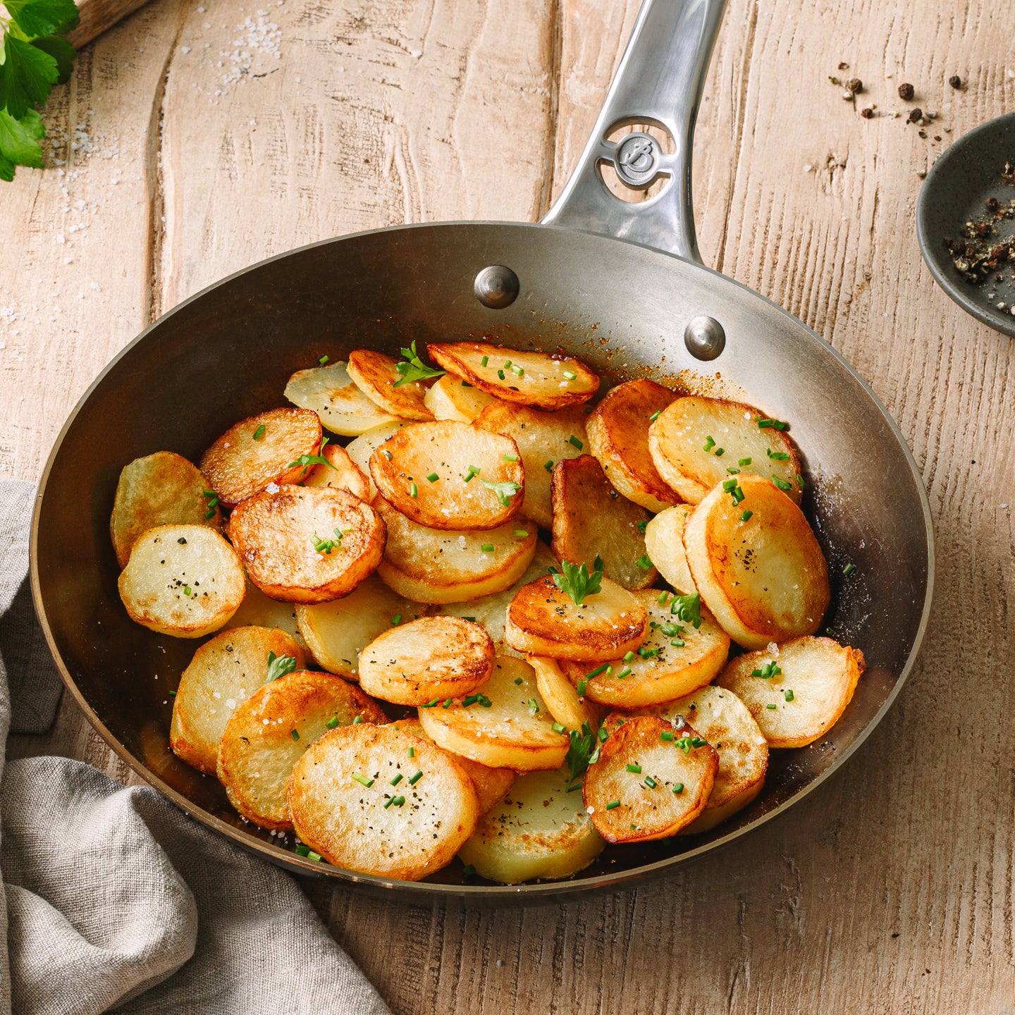 De Buyer Mineral B Pro Frying Pan - Image 8