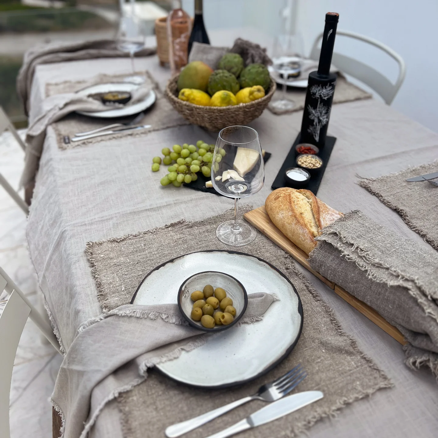 AquaVireo Fringed Linen Tablecloth / Natural - Image 3