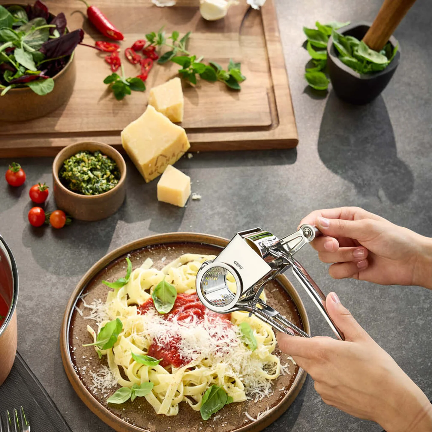 Gefu Stainless Steel Rotary Grater - Image 7