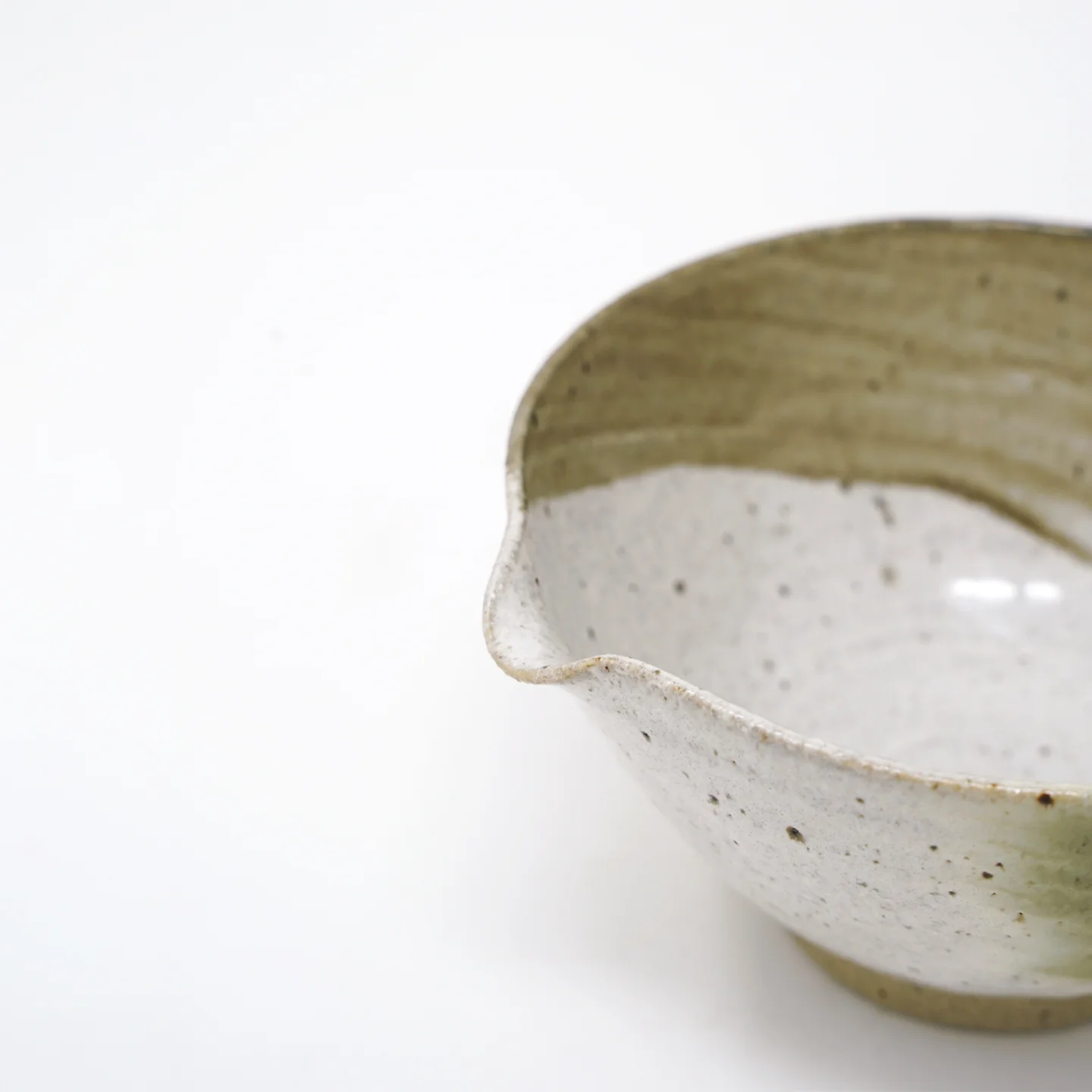 HAND Studio Tide Matcha Bowl - Image 3