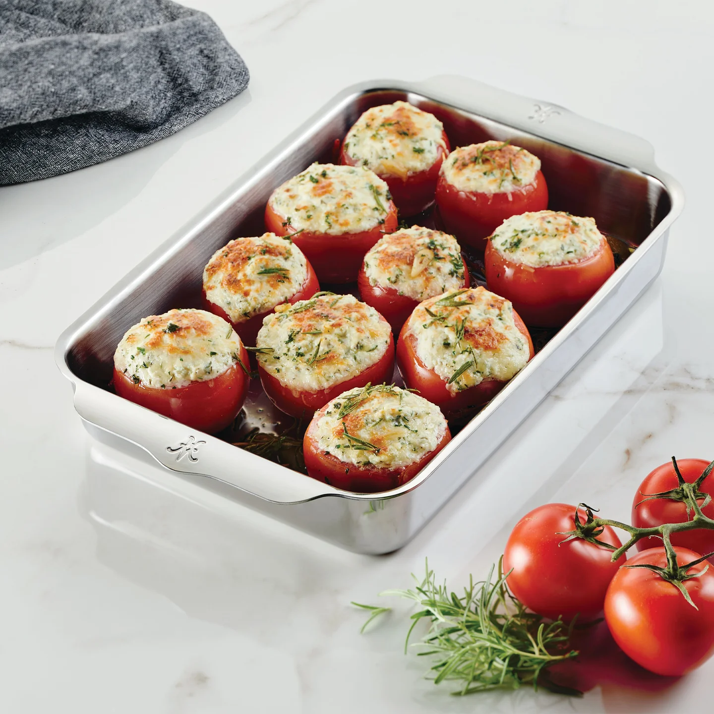 Hestan Ovenbond Rectangular Baking Pan - Image 4
