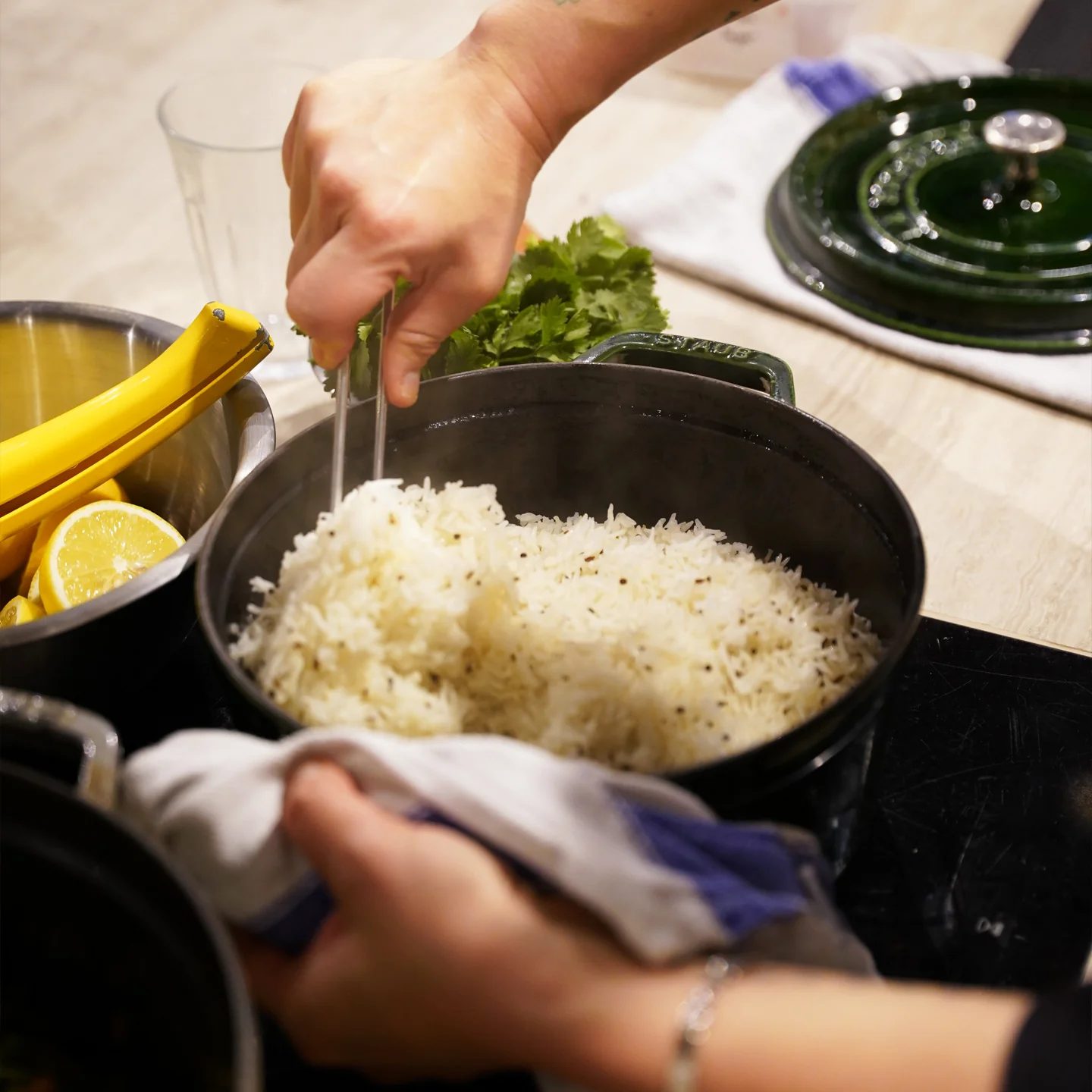 Introduction to Indian Cooking: Curries and Spices Cooking Class - Image 6
