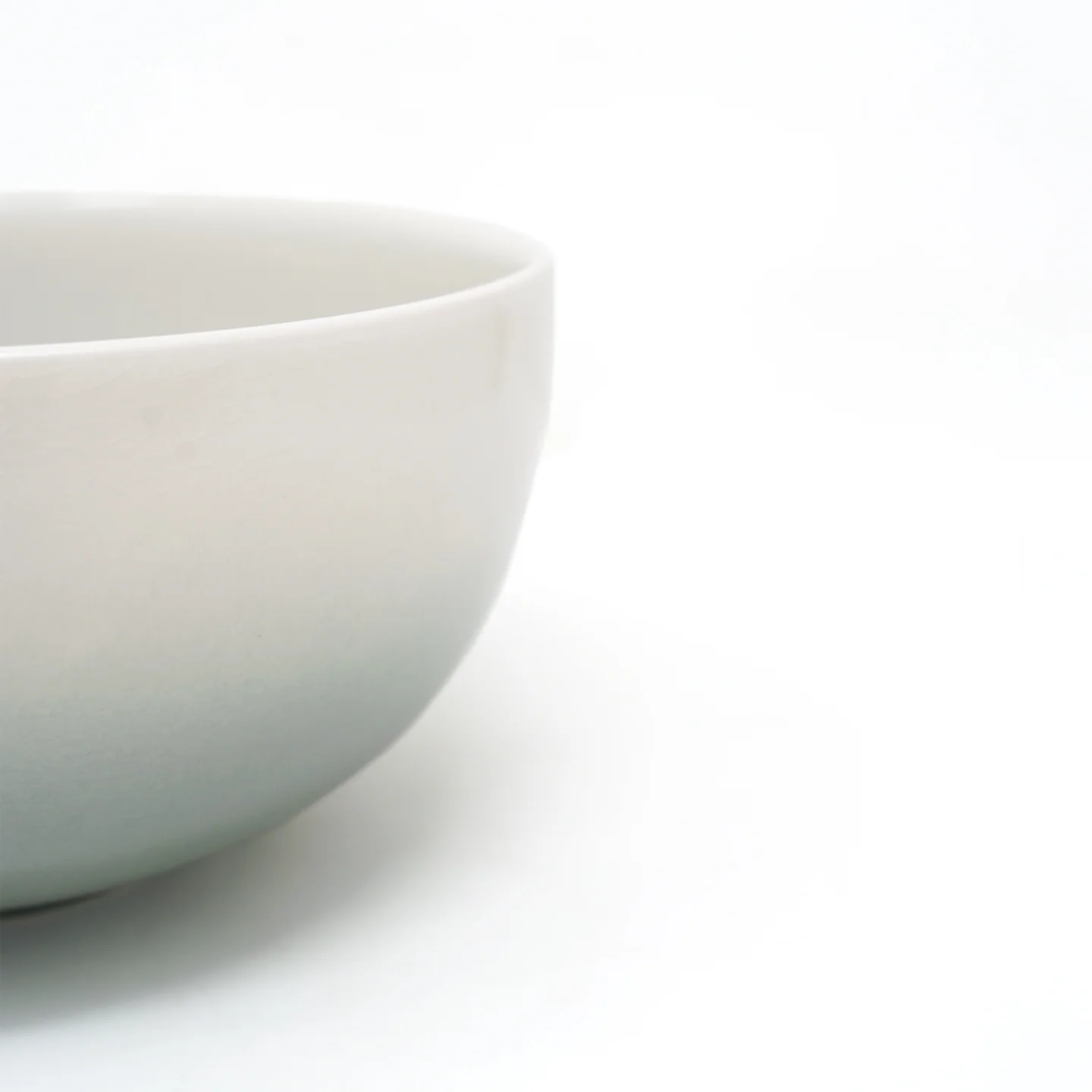 Jars Tourron Deep Serving Bowl / 23cm / Ombre Gris - Image 3
