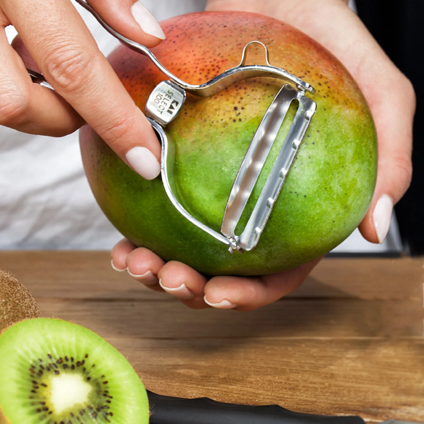 Kai Select 100 T-Peeler - Image 2