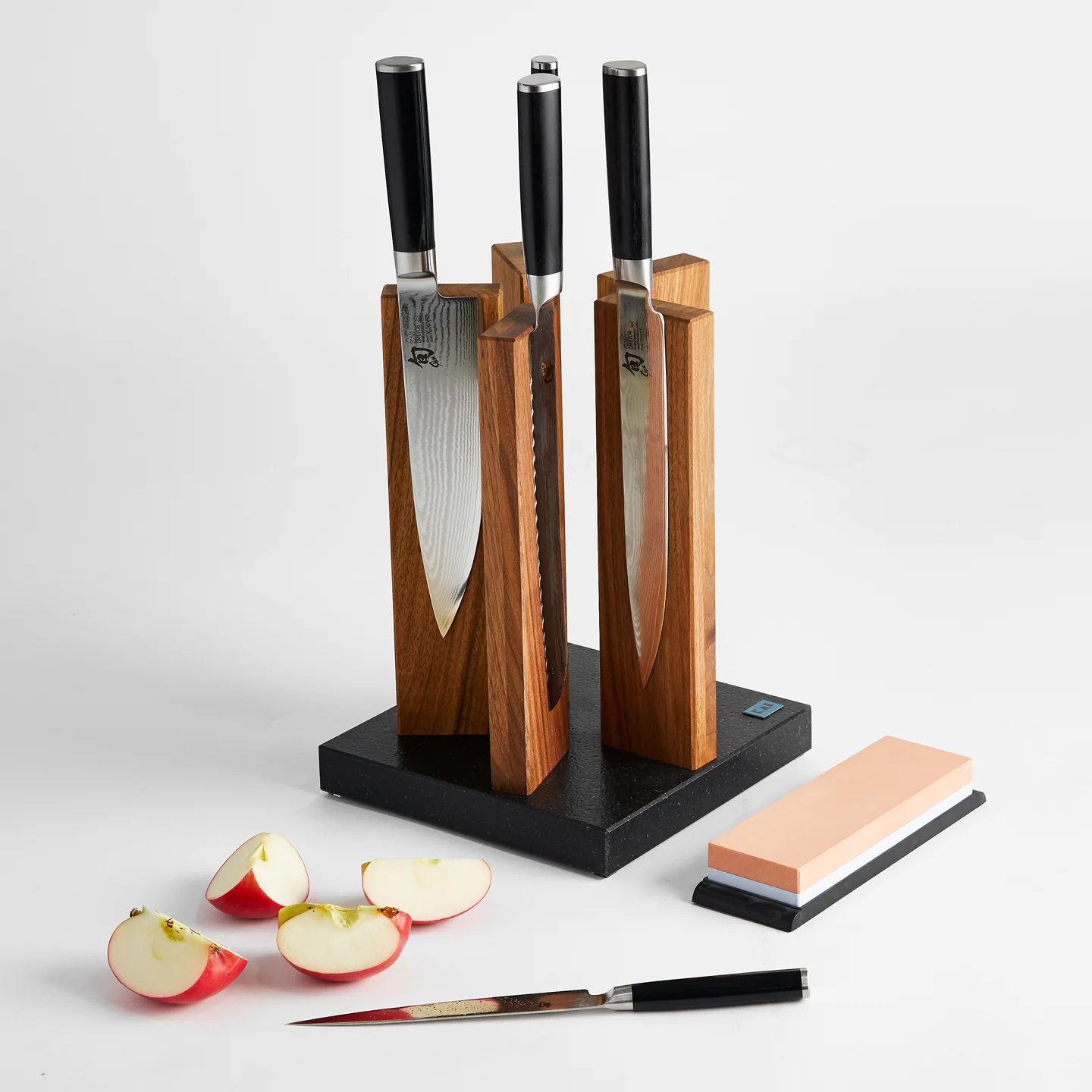 Kai Shun Classic 5 Knife, Whetstone and Block Set / Walnut Block - Image 2