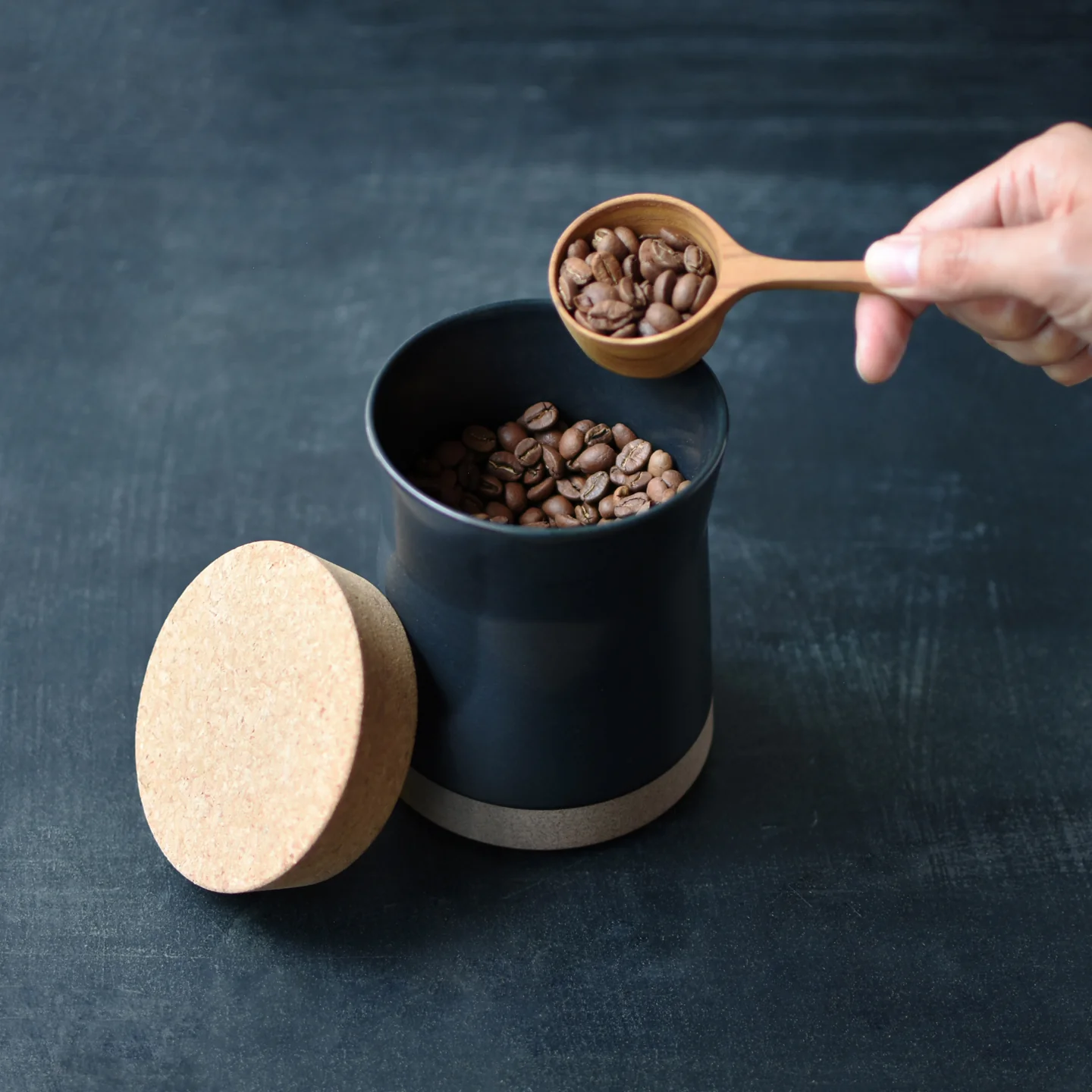 Kinto Ceramic Lab Canister / Black - Image 2