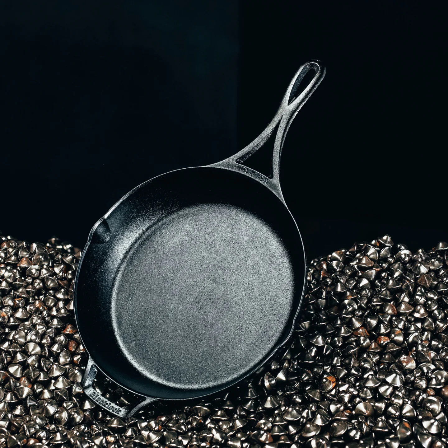 Lodge Blacklock Cast Iron Skillet - Image 2