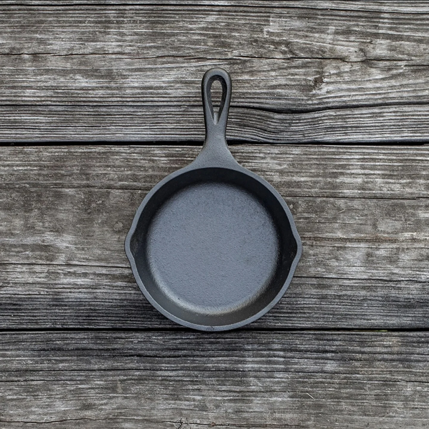 Lodge Mini Skillet Round / 5x1" - Image 3