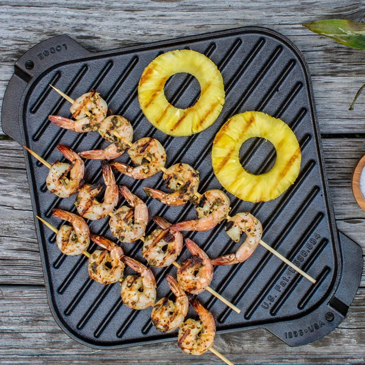 Lodge Reversible Griddle - Image 6