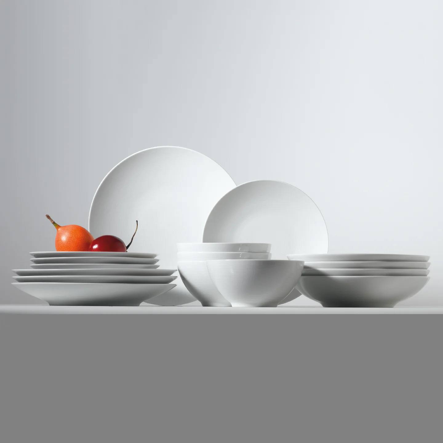 Loft by Rosenthal 16 Piece Dinnerware Set - Image 3