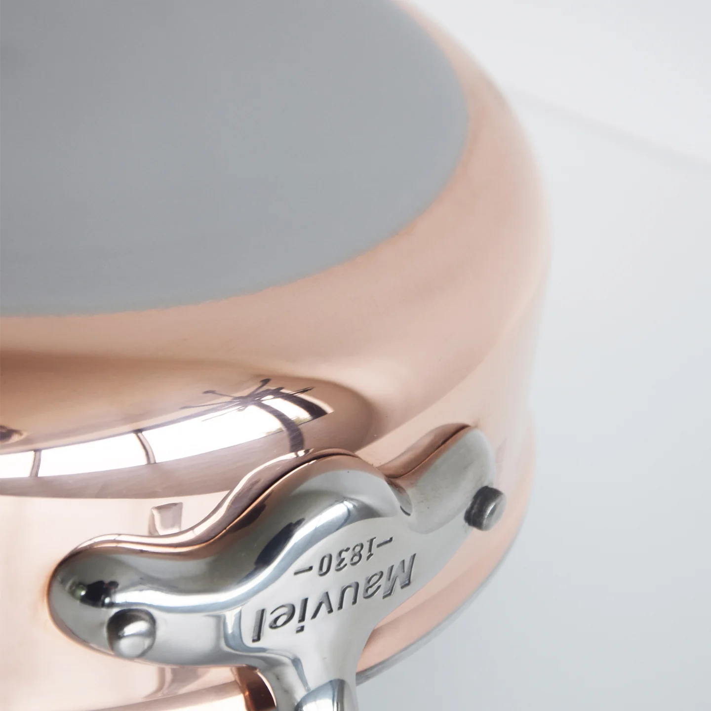 Mauviel M'6S Induction Compatible Copper Saucepan with Lid - Image 9