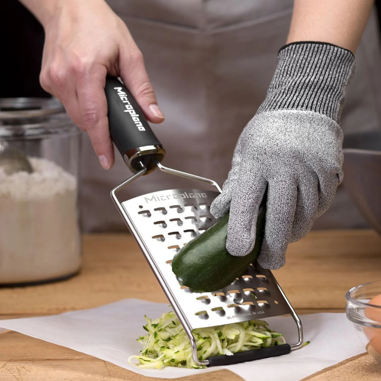 Microplane Cut Resistant Glove - Image 3