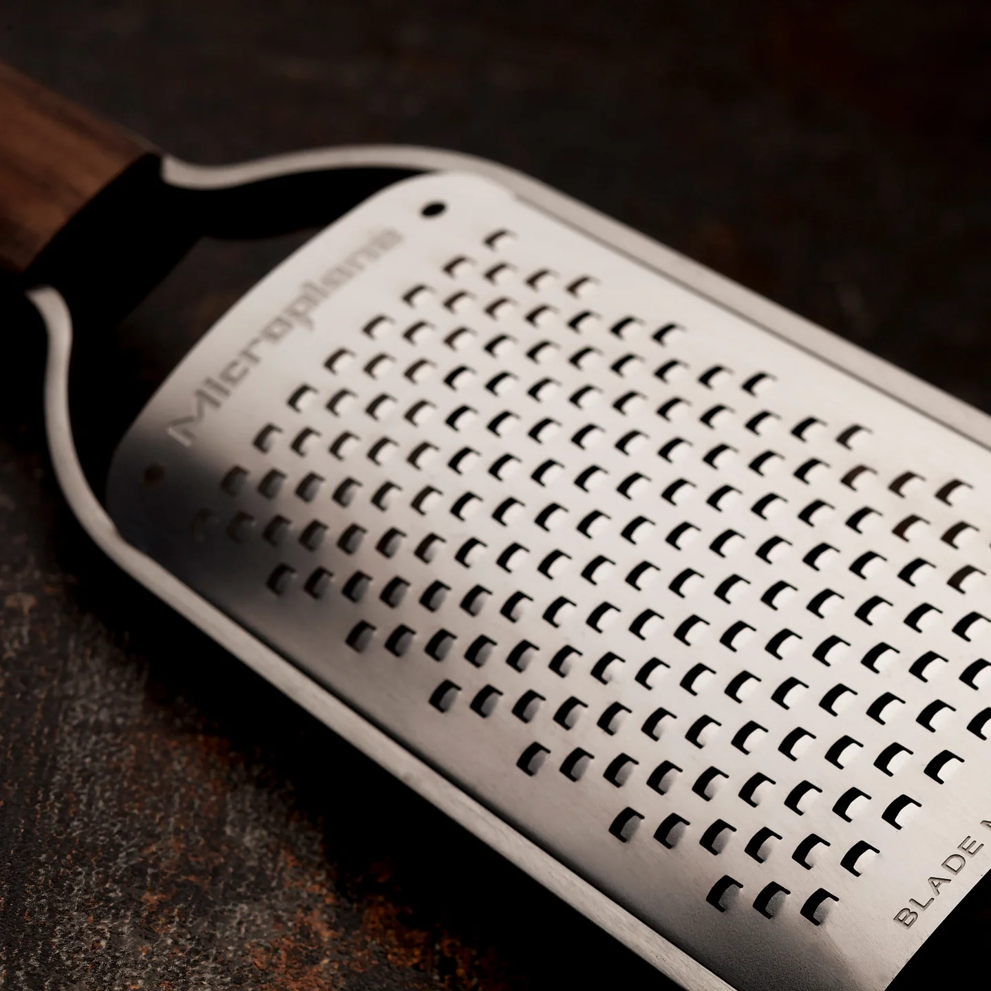 Microplane Master Series Coarse Grater - Image 2
