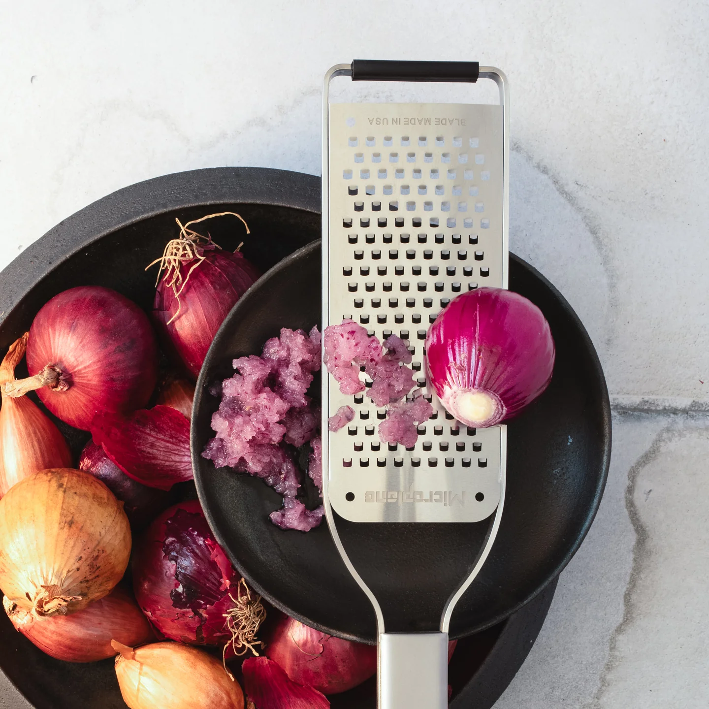 Microplane Professional Series Coarse Grater - Image 2