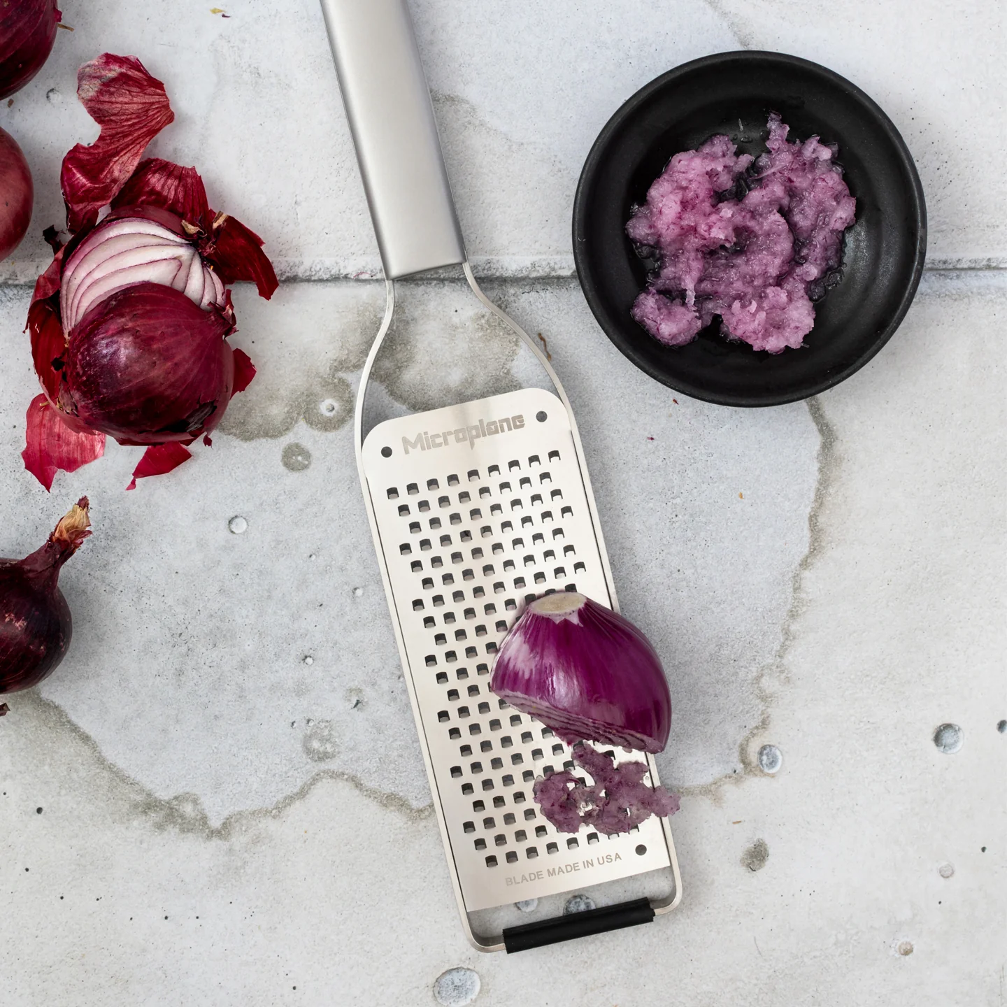Microplane Professional Series Coarse Grater - Image 3