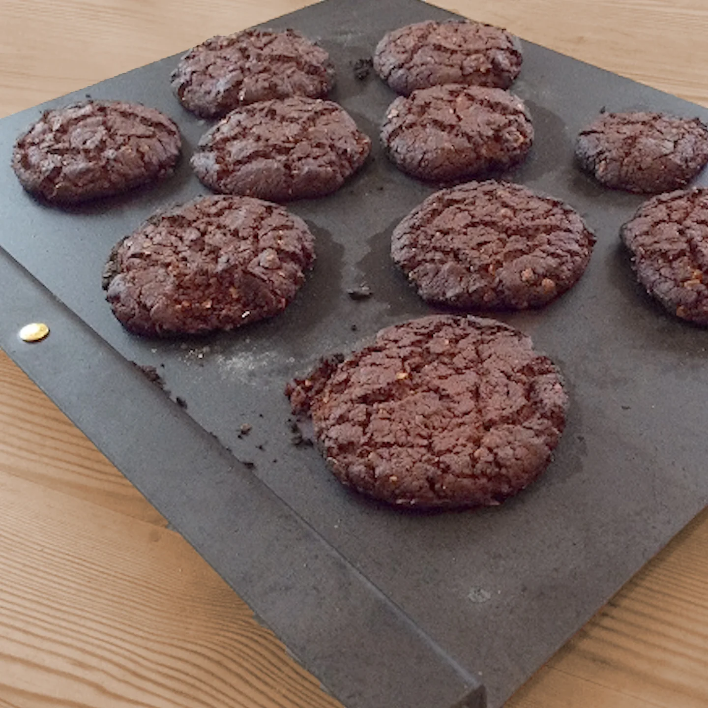 Netherton Foundry Heavy Duty Baking Sheet - Image 2