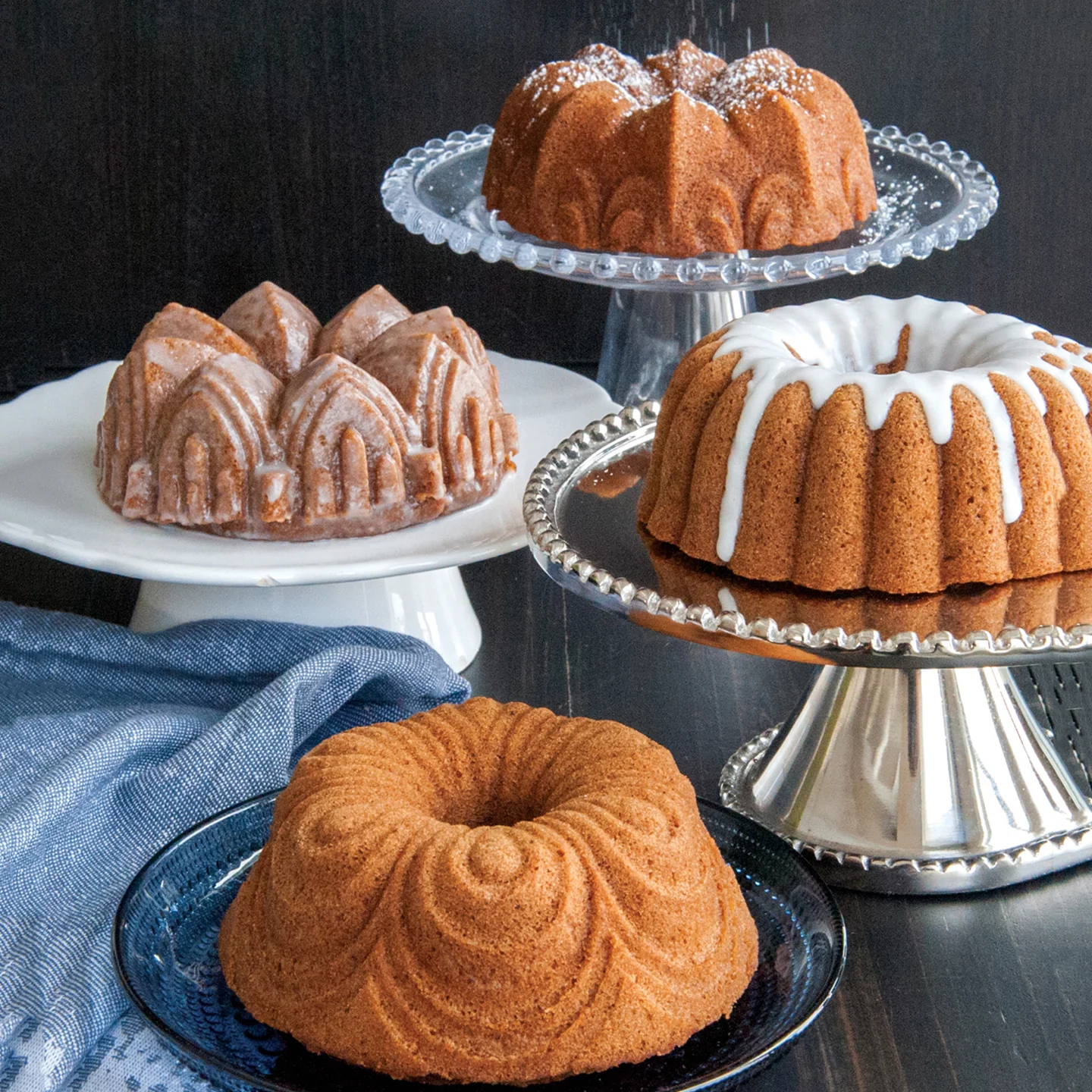 Nordic Ware Bundt Pan Quartet / Gold - Image 4