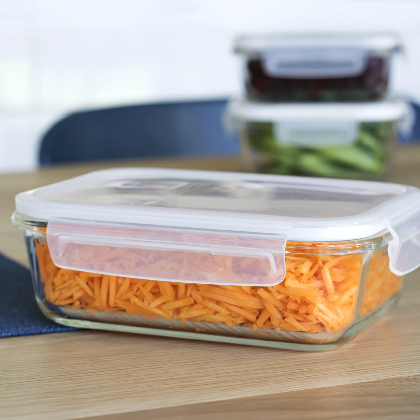Pebbly Rectangular Glass Container - Image 6