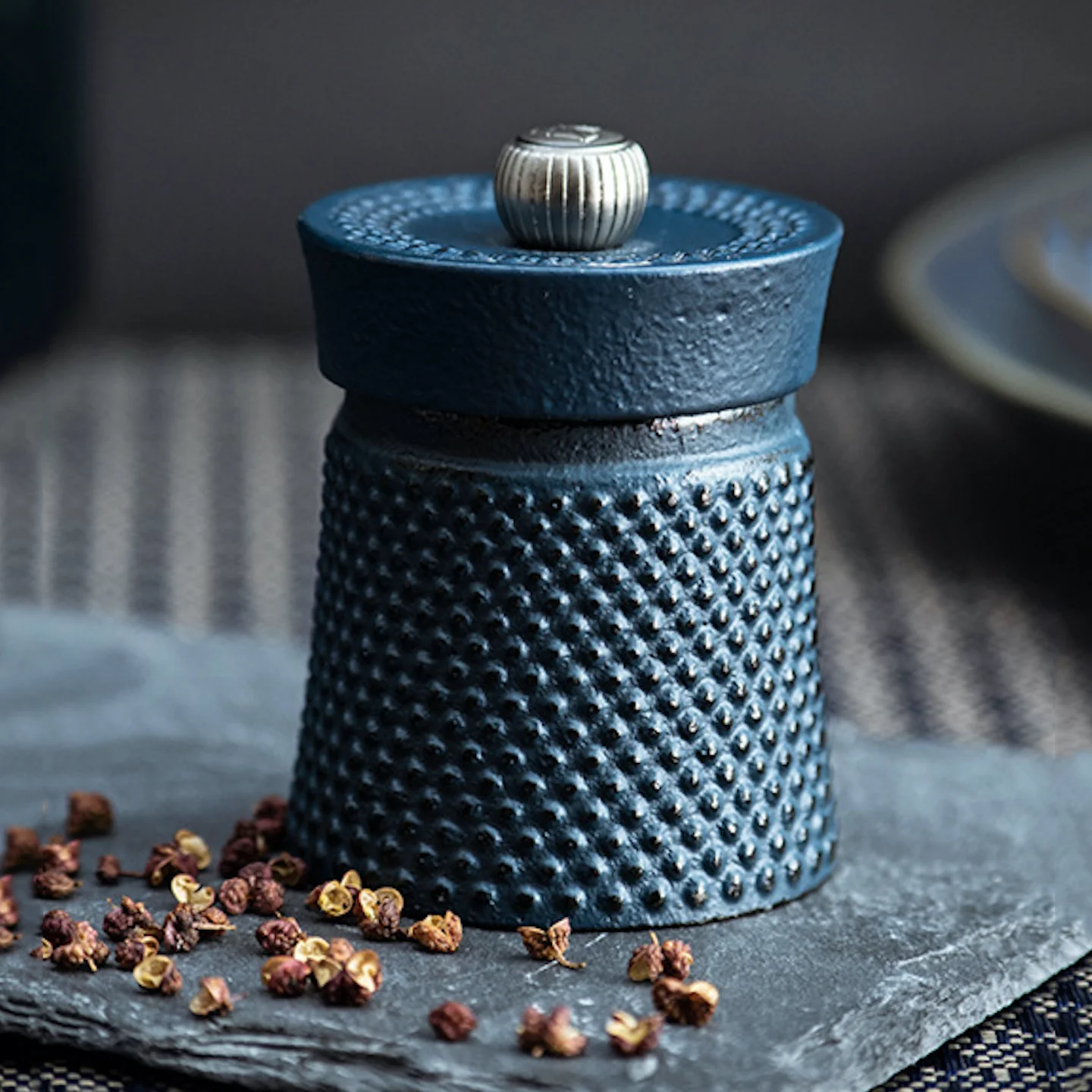 Peugeot Bali Fonte Cast Iron Pepper Mill / Blue - Image 2