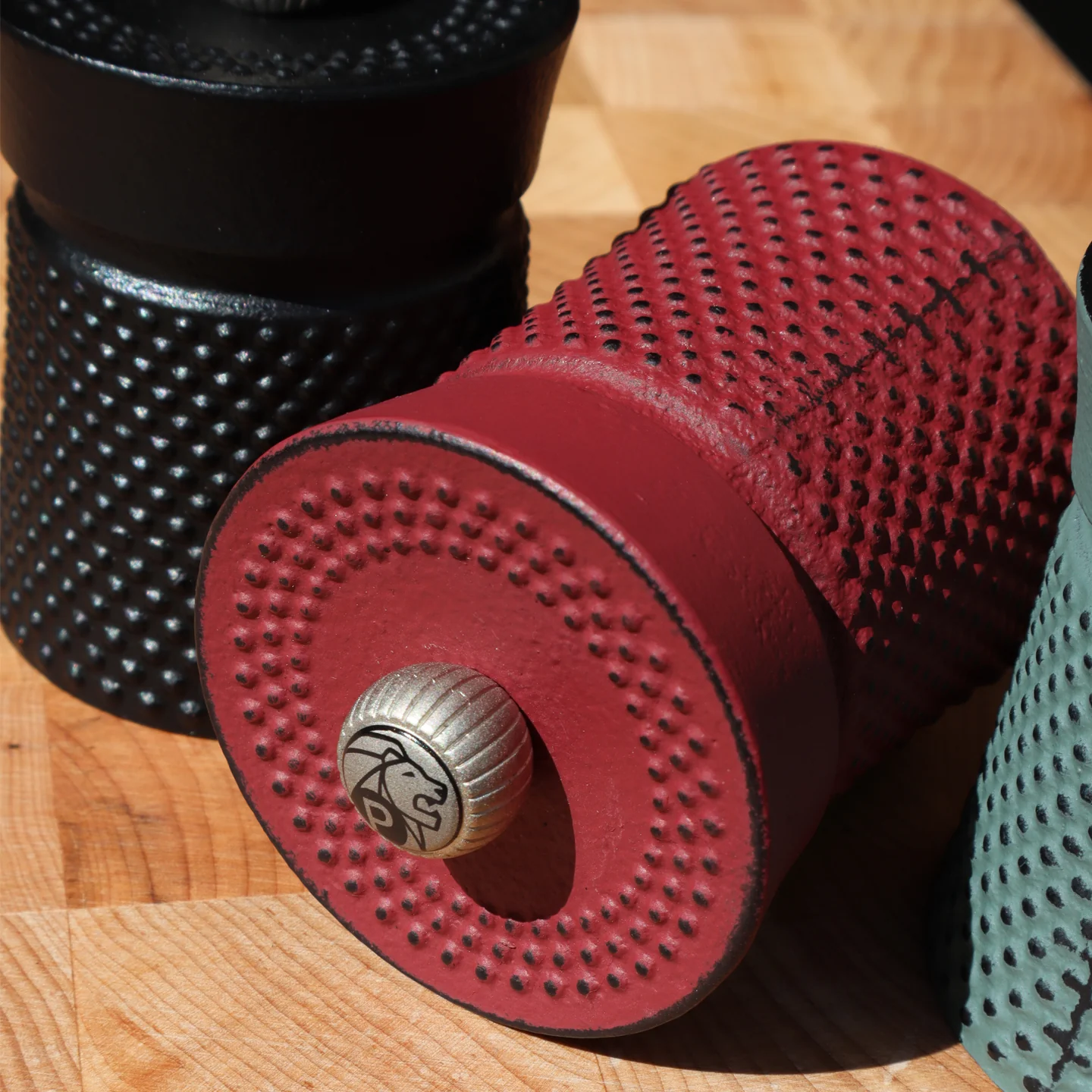 Peugeot Bali Fonte Cast Iron Pepper Mill / Red - Image 3
