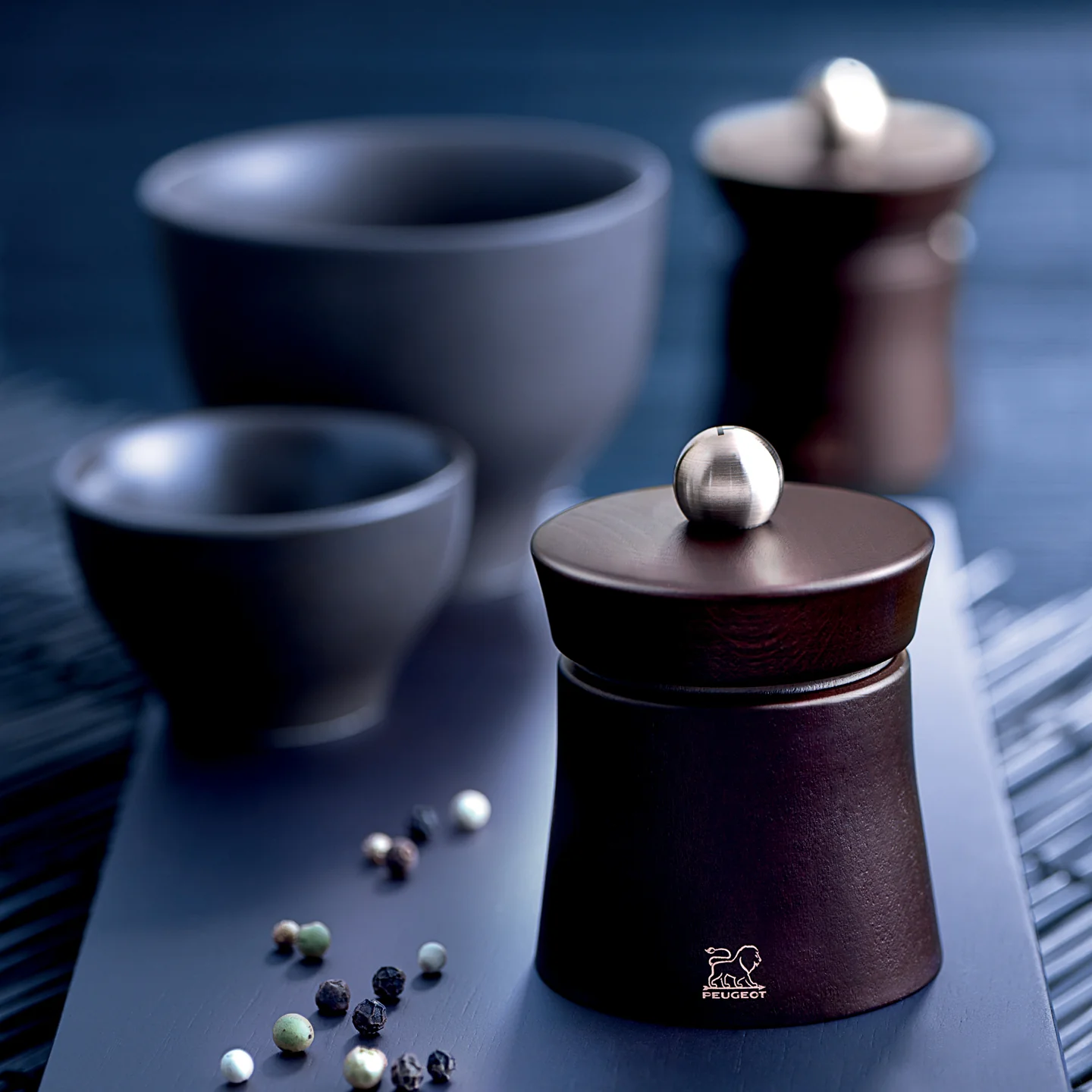 Peugeot Baya Pepper Mill / Chocolate - Image 2