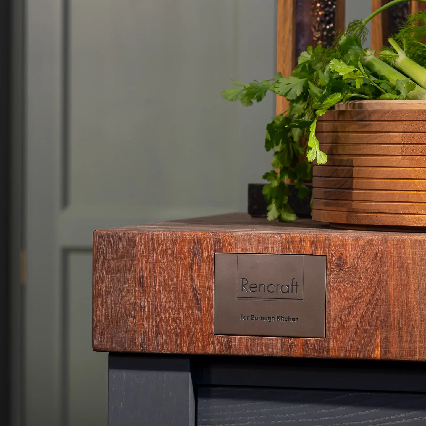 Rencraft Butchers Block / Walnut / Dark Grey - Image 2