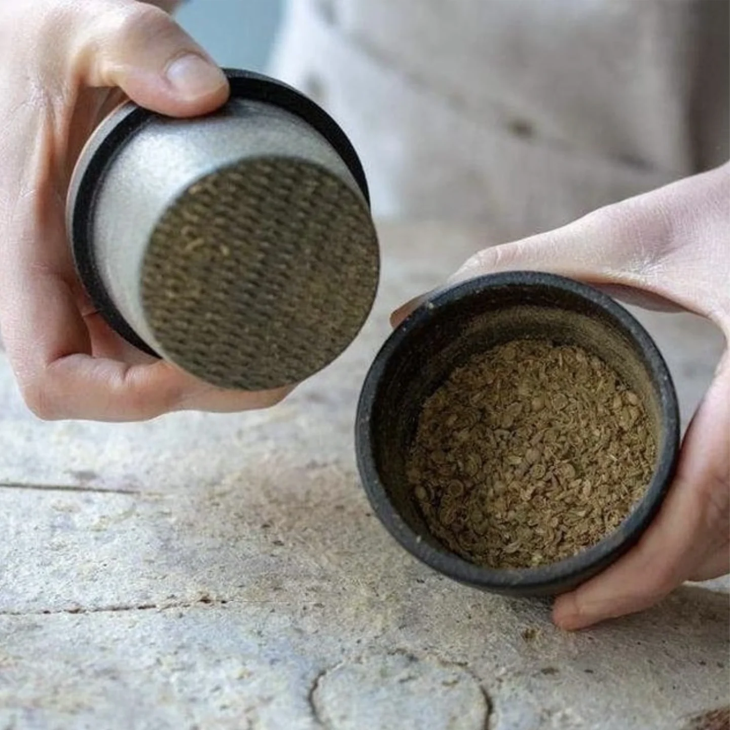 Skeppshult Swing Spice Mill with Walnut Lid - Image 4