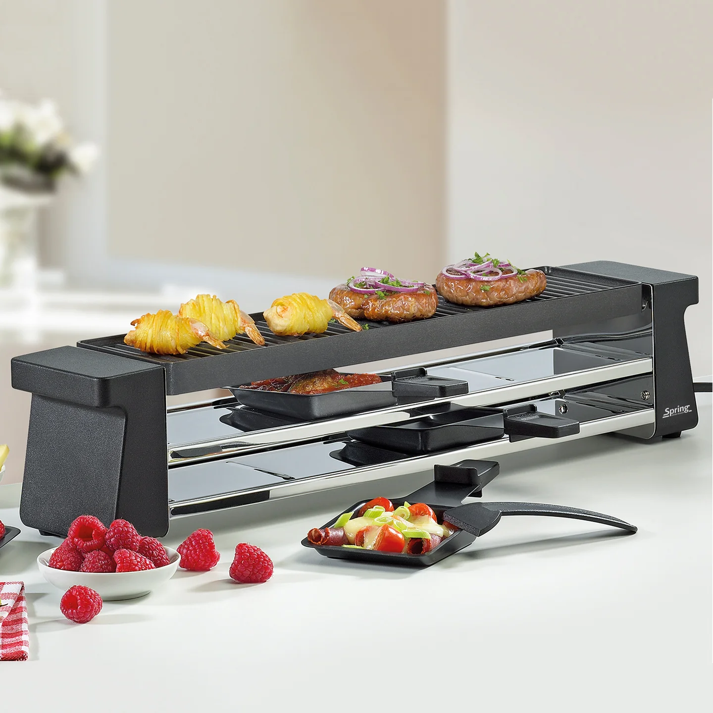 Spring Compact Raclette Grill with Cast Aluminium Plate / Black - Image 3