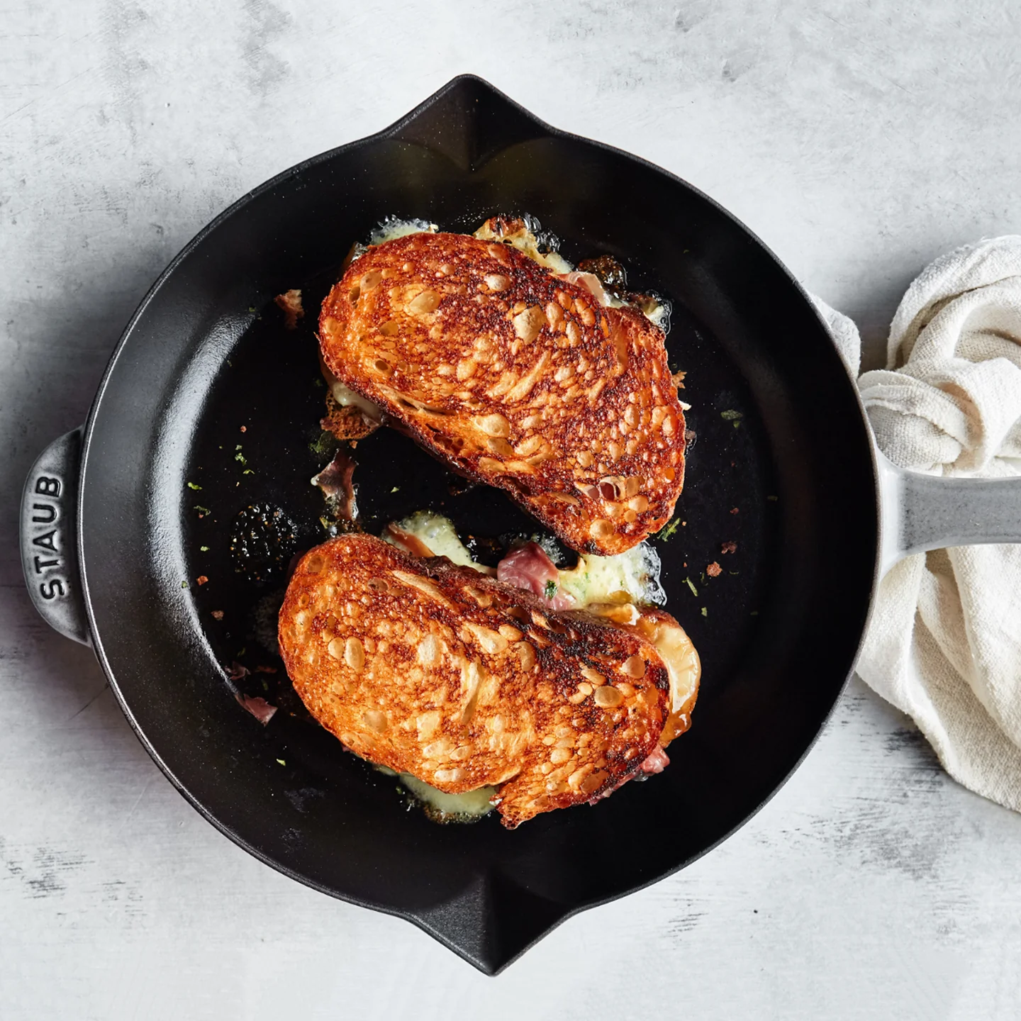 Staub Frying Pan / Grey - Image 2