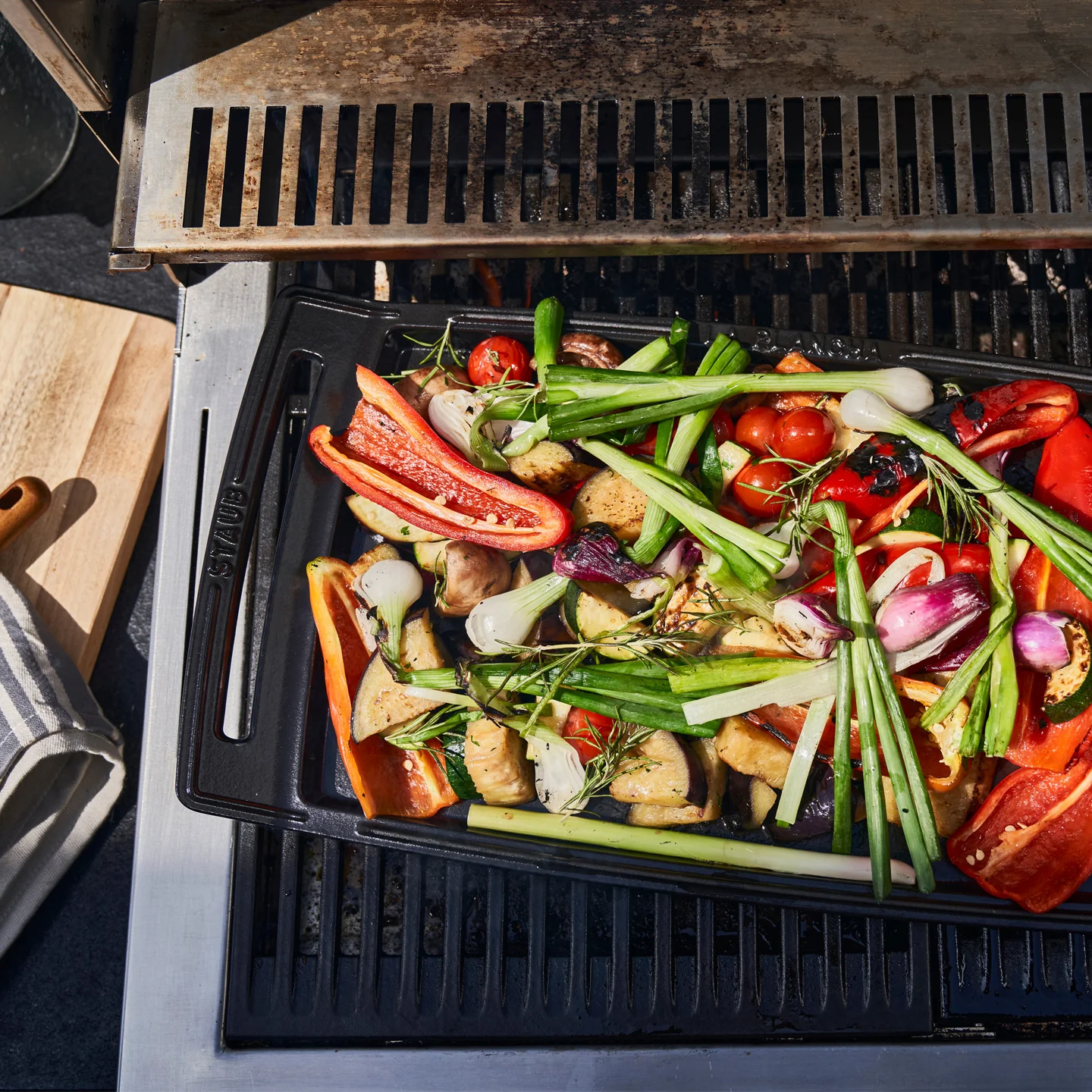 Staub Plancha / 38x25cm / Black - Image 4